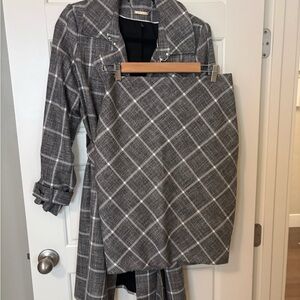 WHBM Gray Plaid Women's Belted Trench Coat